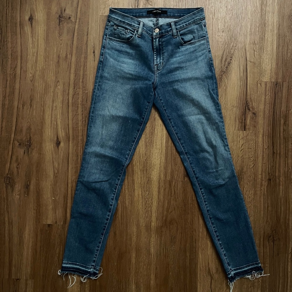 J Brand 811 Mid-Rise Delphi (size 26)